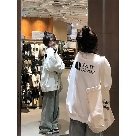 设计感印花字母圆领卫衣女春秋薄款宽松慵懒风早秋季上衣百搭潮牌图片
