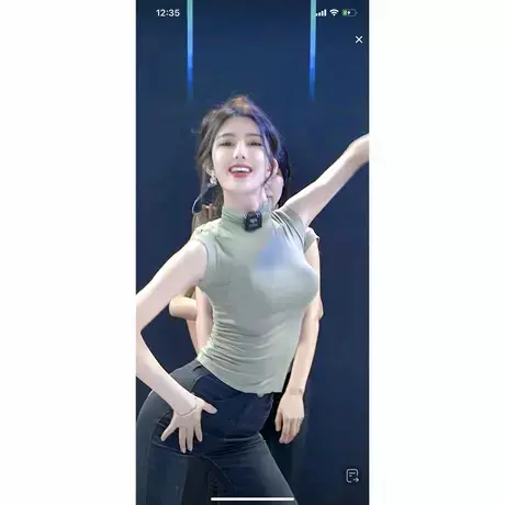B变Ｃ～版型敲显胸 紧身性感气质高领无袖t恤女薄款背心打底上衣商品大图