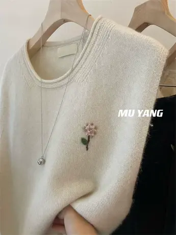 奶奶的手工艺~护心温暖立体小花朵背心羊绒保暖叠穿马夹女上衣服图片