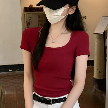 KWV真维斯红色多巴胺上衣短袖t恤女2025新款独特超好看上衣夏季商品大图