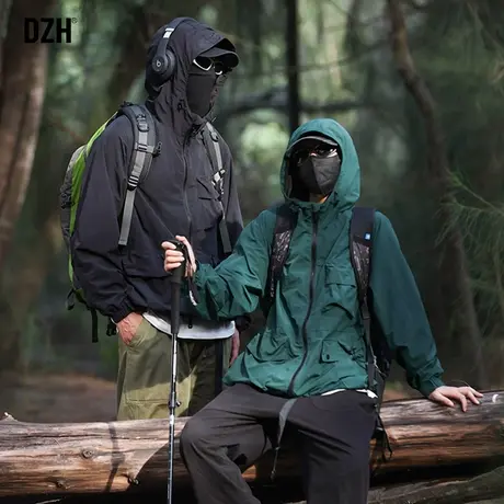 男士登山服冲锋衣男机能防风工装外套男款秋季潮牌男装2023年新款商品大图