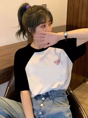 撞色拼接插肩短袖t恤女夏季设计感小众2023新款甜美别致宽松上衣图片