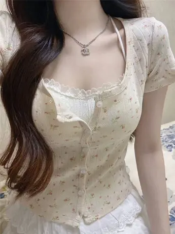 2024夏季新款碎花开衫圆领T恤短袖修身单排扣纯欲风百搭上衣女潮商品大图