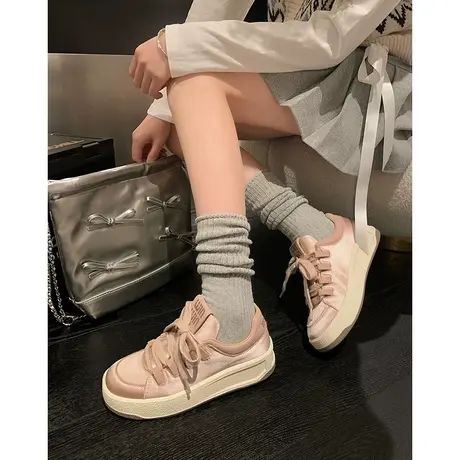 小众玫瑰金缎面板鞋女2024新款厚底丝绸鞋子休闲运动鞋原创不撞款图片