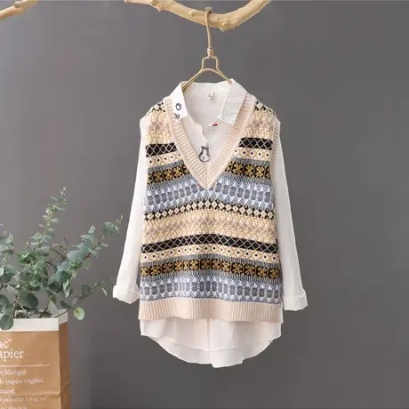 2024年春季新款针织马甲女短款V领背心宽松马夹拼接毛衣文艺坎肩图片