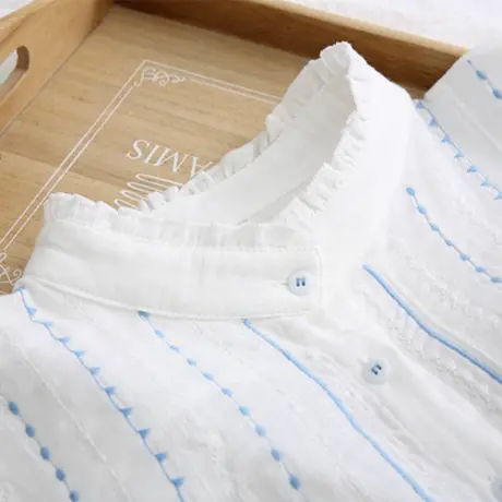 秋季新款文艺小清新提花纯棉花边立领衬衫女条纹刺绣白色打底上衣商品大图