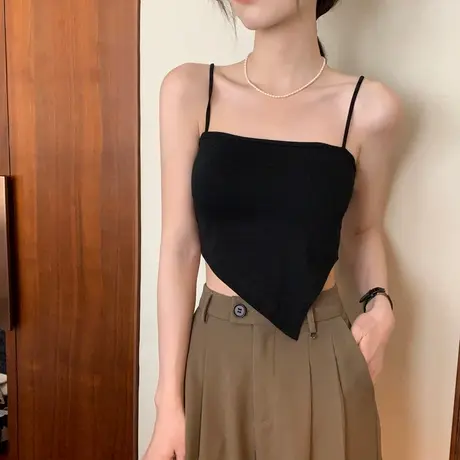 ins辣妹斜肩吊带小背心女西装内搭短款紧身设计感外穿带胸垫上衣图片
