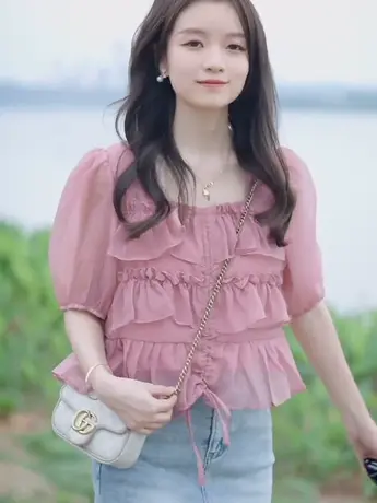 法式洋气荷叶边抽绳收腰方领短袖衬衣女夏季港风甜美宽松雪纺上衣商品大图