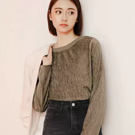 桔熊秋冬季通勤休闲肌理感圆领微光泽皱皱长袖上衣女大码AB18104商品大图