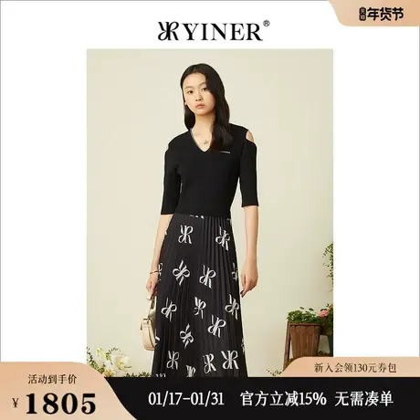 YINER音儿女装2022夏季拼接字母印花漏肩V领连衣裙图片