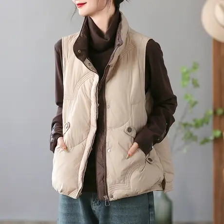 dza 复古短款立领羽绒马甲女秋冬外搭上衣宽松叠穿白鸭绒马夹外套图片