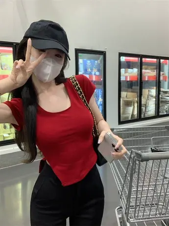 方领夏季短款内搭t恤打底气质不规则辣妹性感女开叉短袖上衣复古商品大图