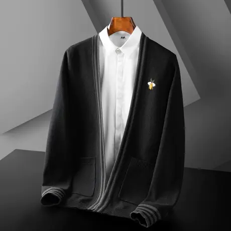 男士针织衫开衫小蜜蜂刺绣修身夹克潮流毛衣外套男春秋冬2023新款图片