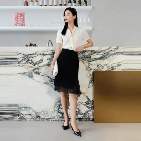 EP雅莹高端系列 优雅职场三醋酸不规则半身裙 2023春装新款3308A图片