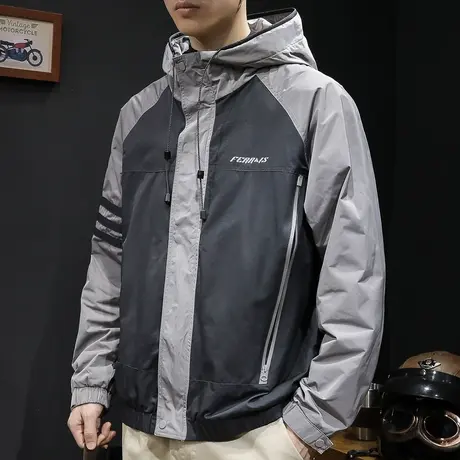 夹克外套男2023新款春秋冲锋衣工装拉链男士休闲上衣连帽秋季潮流图片