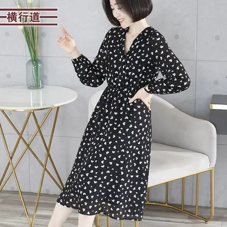 V领心形碎花收腰胖MM妈妈长袖连衣裙子女2024年新款春季新款大码图片