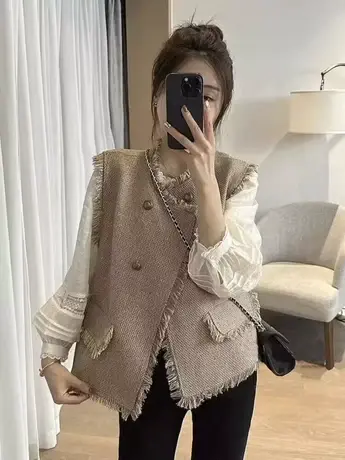 流苏毛边小香风马甲女2023秋季新款百搭叠穿无袖坎肩马夹外套图片