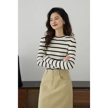 嘉茱莉2024春季新款羊毛针织衫女圆领套头条纹针织上衣修身打底衫图片