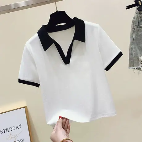 正肩v领T恤女短袖ins潮2023夏装新款polo衫设计感小众短款上衣服图片