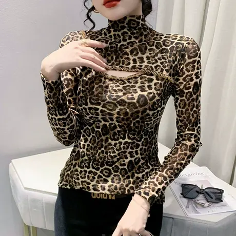 秋冬新款豹纹T恤女长袖性感镂空烫钻上衣洋气修身欧货气质打底衫图片