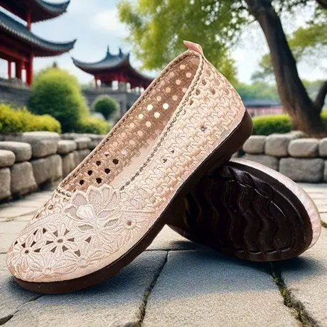 2025夏季新款网面鞋软底不累脚绣花鞋一脚蹬老北京布鞋女士洞洞鞋商品大图