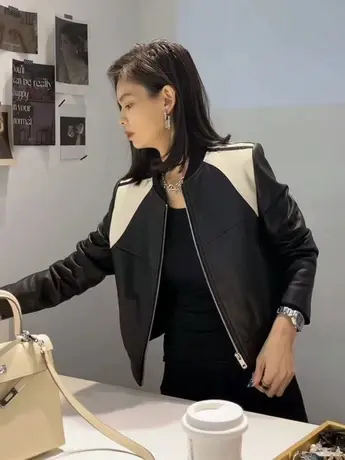 欧洲站撞色机车皮衣外套女2023年春秋新款百搭显瘦棒球服夹克上衣商品大图