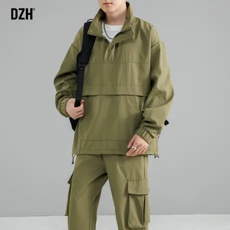 男士绿色登山服冲锋衣工装套装男潮牌秋季男装2024新款外套男裤子图片