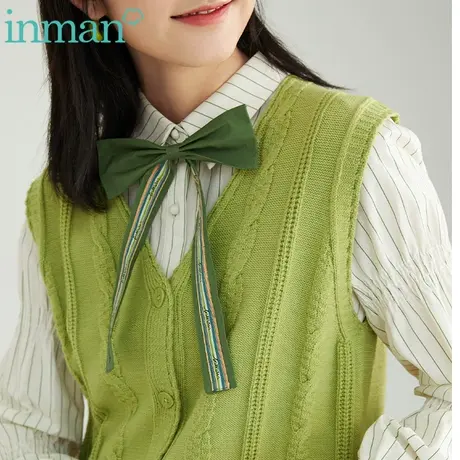 茵曼旗舰店V领麻花开衫马甲女2022年秋季新款宽松针织外搭背心图片