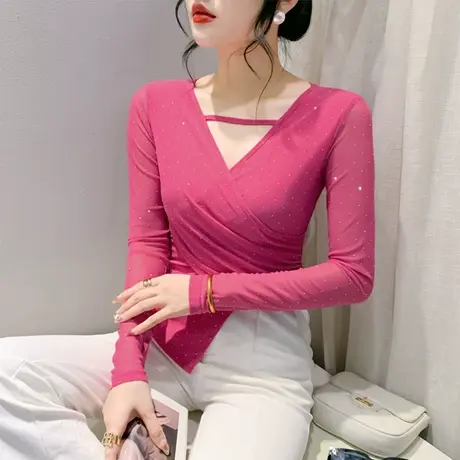 性感V领网纱长袖T恤女装下摆不规则修身收腰上衣镂空烫钻洋气小衫图片