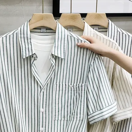 休闲通勤时尚条纹短袖衬衫男装夏季痞帅休闲宽松男士五分中袖衬衣商品大图