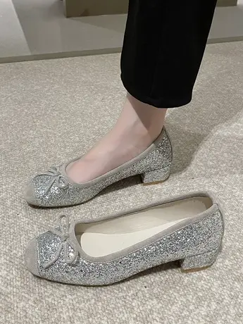 法式芭蕾鞋蝴蝶结一脚蹬气质银色单鞋女奶奶鞋优雅小跟瓢鞋豆豆鞋商品大图