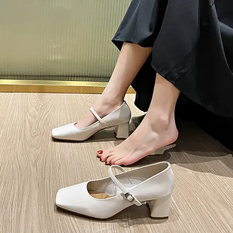 玛丽珍女鞋复古配裙子2024年新款小众方头单鞋法式白色粗跟高跟鞋商品大图