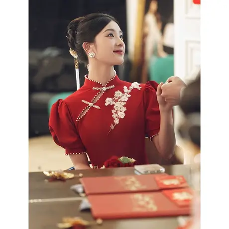 鱼尾敬酒服2023新款新娘旗袍订婚礼服荷叶边连衣裙高级感大气夏季商品大图