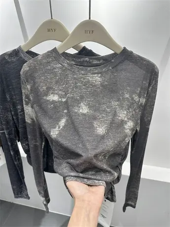 欧货晕染褶皱水墨画面膜长袖T恤秋装2023新款女装百搭打底小衫潮图片