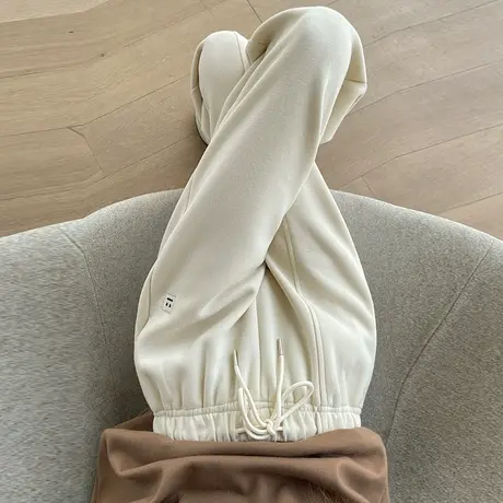 白色松紧腰运动裤女秋季新款显瘦束脚萝卜裤梨型身材休闲哈伦卫裤图片