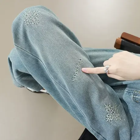 刺绣印花直筒牛仔裤女春秋新款高腰宽松复古八九分小个子阔腿裤子图片