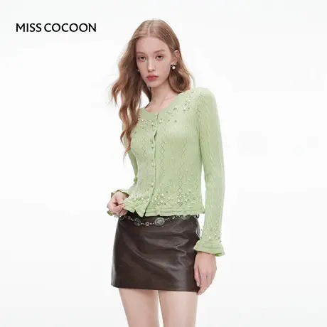 MISSCOCOON可可尼钉珠开衫上衣女2025秋季新款喇叭袖绵羊毛针织衫商品大图