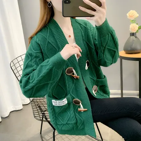 秋季2023新款女外套菱形牛角扣贴标口袋针织开衫宽松外穿慵懒风商品大图