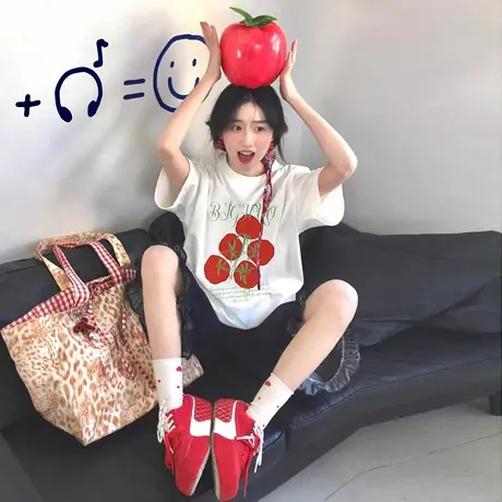 美式复古卡通趣味番茄印花短袖t恤女装夏季宽松圆领休闲纯棉上衣图片