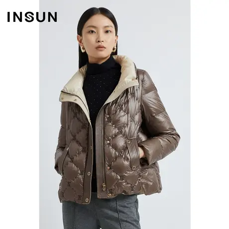 INSUN恩裳线上专选冬季复古字母花纹茧型羽绒服商品大图