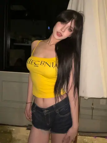 美式甜辣妹黄色小吊带背心女内搭夏季外穿设计感小众无袖短款上衣商品大图