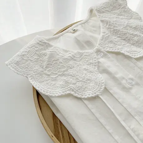 日系文艺蕾丝娃娃领白色衬衫女春秋新宽松长袖衬衣内搭大翻领上衣商品大图