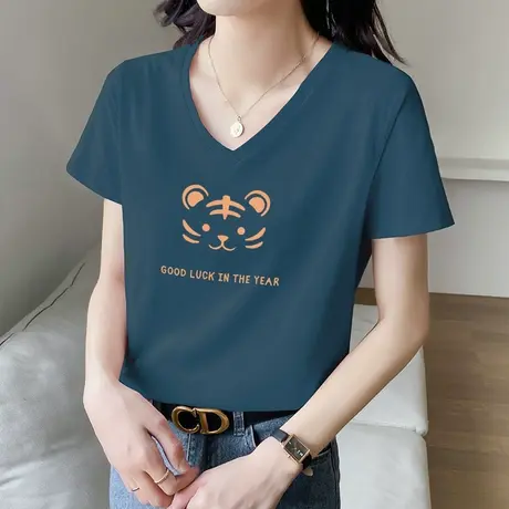 2022年夏季新款鸡心领短袖V领T恤衫女士宽松设计感小众别致上衣潮商品大图