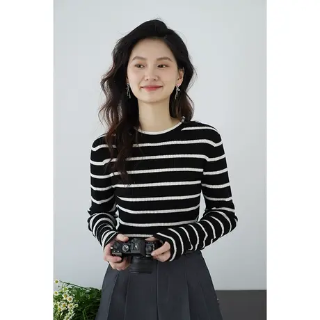 嘉茱莉2025春季新款条纹羊毛针织衫女圆领套头打底衫修身针织上衣商品大图