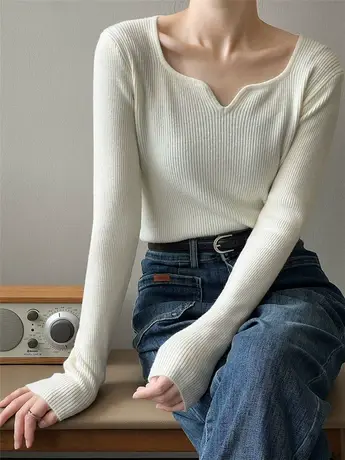 复古小V领针织打底衫女春秋内搭修身长袖t恤法式方领锁骨短款上衣商品大图