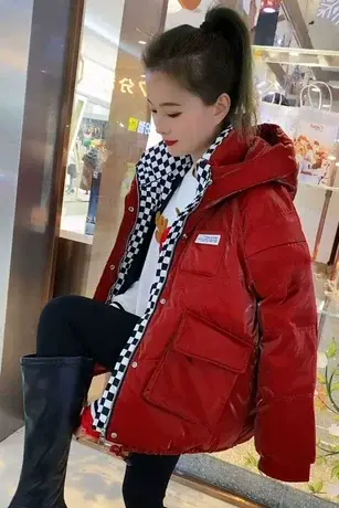 亮面羽绒服女2023新款时尚洋气连帽小个子免洗格子设计感白鸭绒服图片