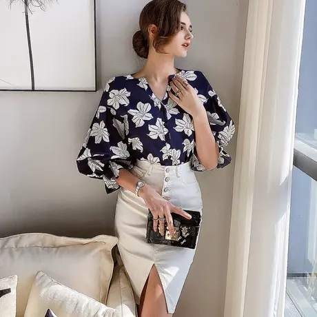 粉红大布娃娃复古港味衬衫女2022春新款宽松印花灯笼袖设计感上衣商品大图