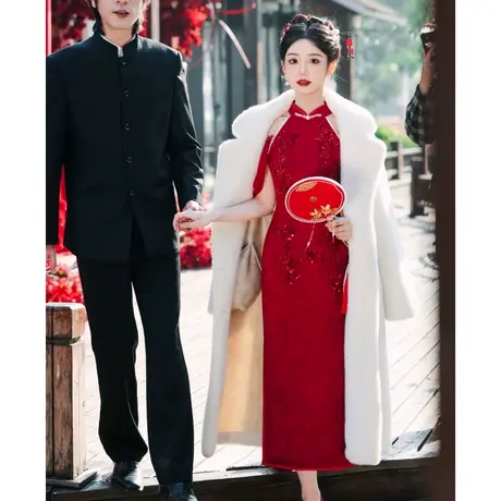 红色挂脖旗袍敬酒服新娘2024新款订婚裙礼服新中式连衣裙夏季结婚图片