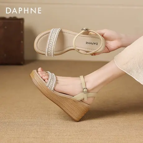 达芙妮度假风一字带凉鞋女春夏2026新款编织跛跟沙滩鞋露趾高跟鞋图片