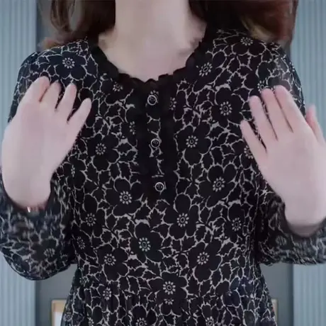 中年妈妈洋气复古碎花连衣裙大码宽松遮胯遮肚子裙子2023秋季新款商品大图